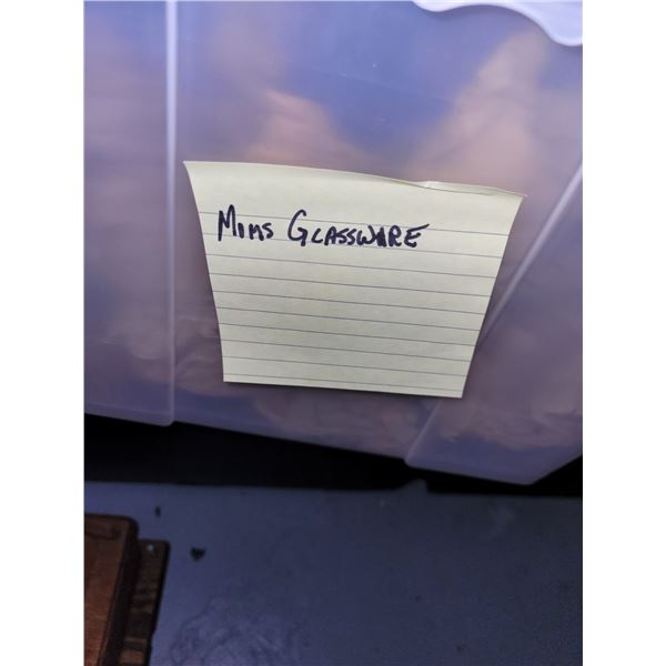 Tote of Estate Vintage Glasswares