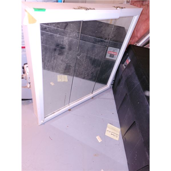 Wall Mountable Medicine Cabinet