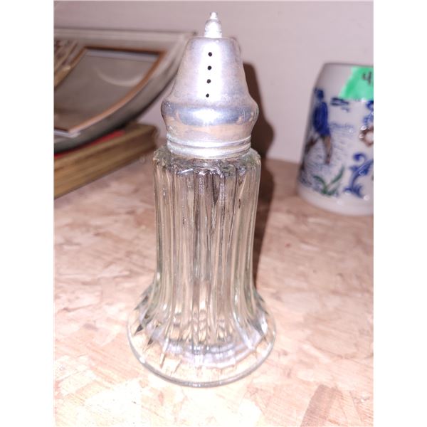 Special Glass Salt & Pepper Shaker