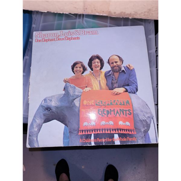 Sharon Lois & Bram Record