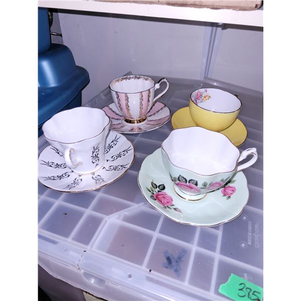 Lot of 4 Vintage Teacups