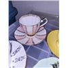 Image 8 : Lot of 4 Vintage Teacups