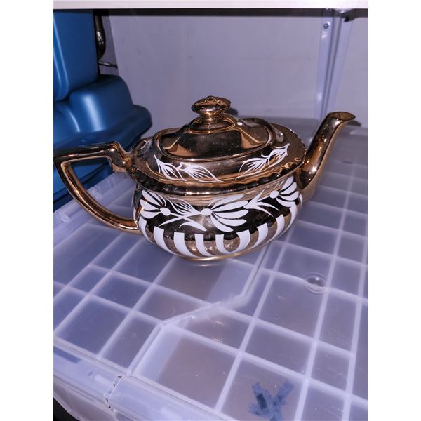Vintage Teapot