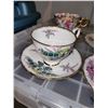 Image 2 : Lot of 4 Vintage Teacups