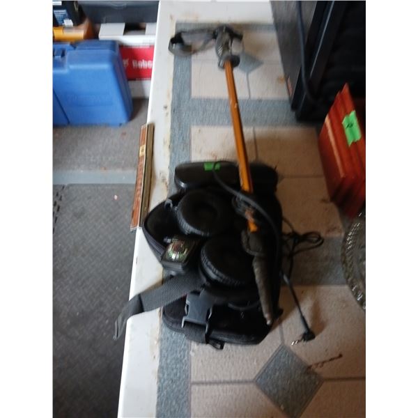 Trekking  Pole, Headhones, +