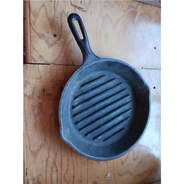 Heavy Cast Iron Grill Skillet