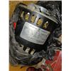 Image 3 : GE Phase 1 Motor - Model 7J403AX + Damaged Big Ben Westclox +++