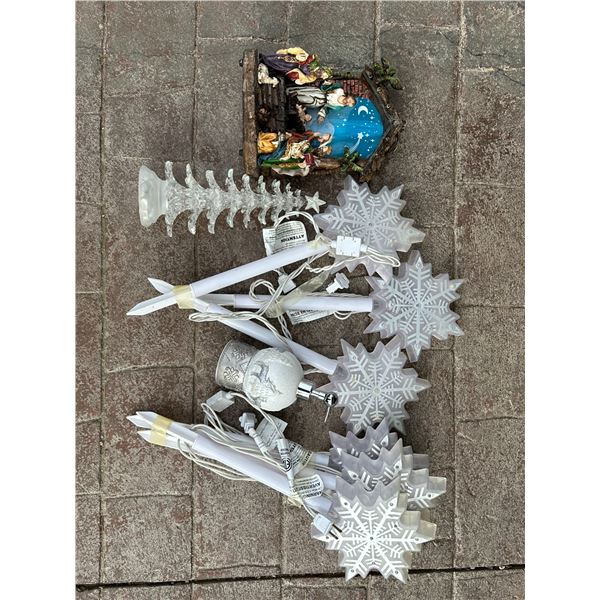 Lot of Christmas Items