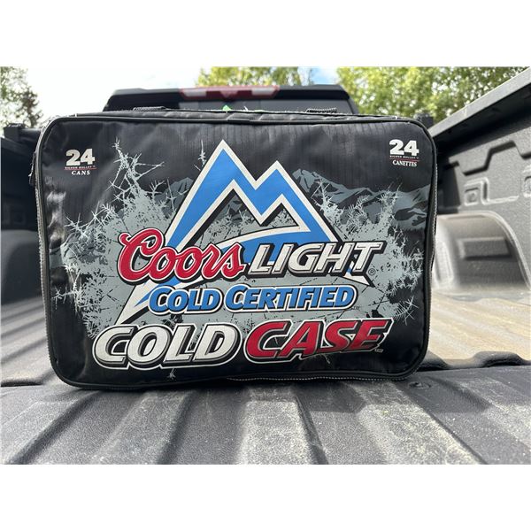 Lot of Insulated Picnic Food & Drinks Cases