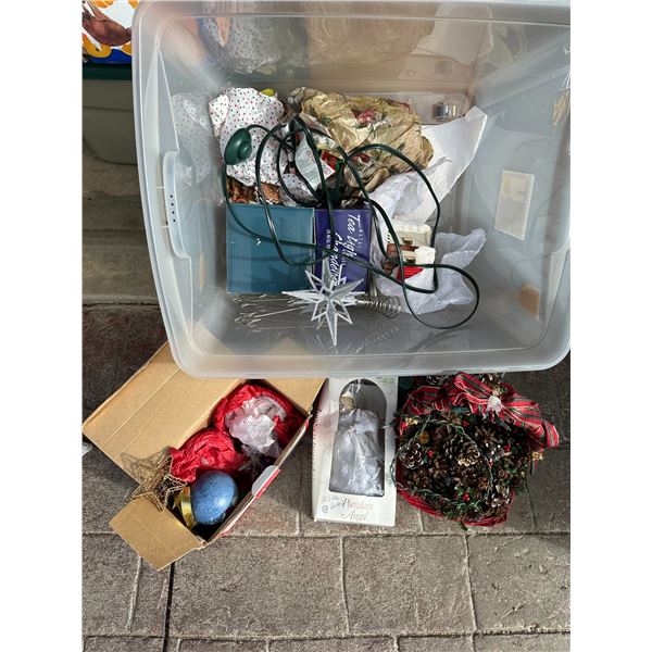 Gret Tote of Vintage Christmas Items +