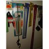 Image 2 : Contents on Pegs