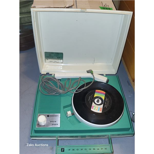 Vintage Childrens Record Players - JC PEnny Company Model 4212