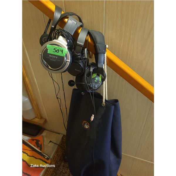 Lot of Headphones + Bag with Contents