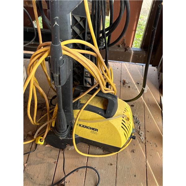 Karcher Pressure Washer - Model 320