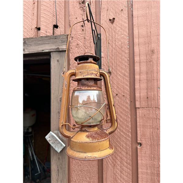 Vintage Kerosene Lantern