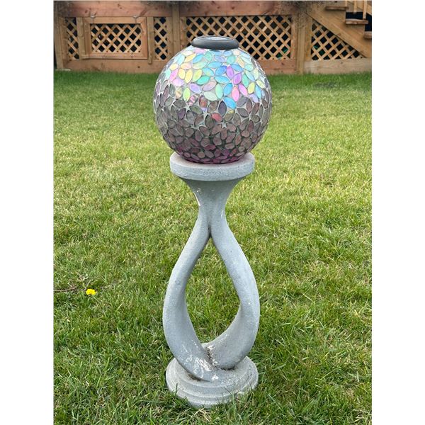 Solar flower Globe on Stand
