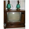 Image 2 : TV, 2 lamps, 3 chairs, carpet, 2 file cabinets, mirror, stereo cabinet and 2 trash cans (227)