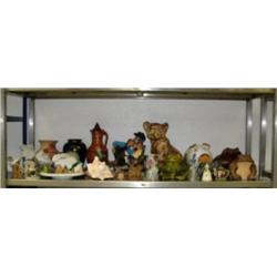 Collection of animal figures: birds, frogs, pigs, rabbits, ducks, etc. (227)