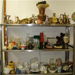 Entire cart of: collection of brass and copper, collection of pottery pictures, kerosene laps, burl 