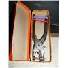 Image 3 : Leather working kit (227)