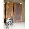 Image 2 : Lot of 5 carved wood wall hangings, 3 pewter pieces and a brass door bell (232)