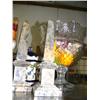 Image 3 : Lot of kitchen door: cookie jars, chicken, glass bowl, teapot and stone sculpture (234)