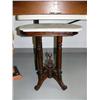 Image 1 : Drop front mahogany finish desk (4)