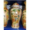 Image 2 : CHOICE on 4 Chinese vases (8888)