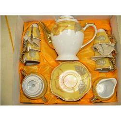 CHOICE on 3 Chinese tea sets (8888)
