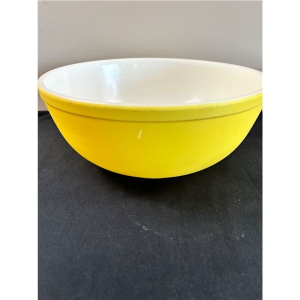 Pyrex, Marinex, & Fire King Bowls & More