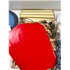 Image 3 : Assorted Placemats & Table Linens