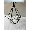 Image 3 : Pair of Geometric Table Lamps