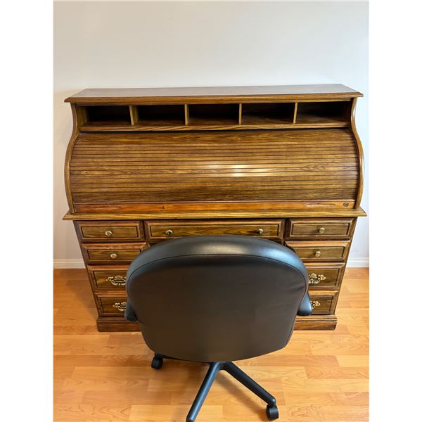 Wooden Roll Top Desk (No Key) & Office Chair