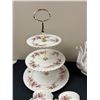 Image 2 : Royal Albert "Lavender Rose" China Set