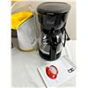 Image 2 : Kitchen Appliance Lot