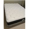 Image 1 : Serta Queen Mattress with Boxspring