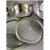 Image 3 : Assortment of Baking Pans