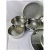 Image 4 : Assortment of Baking Pans