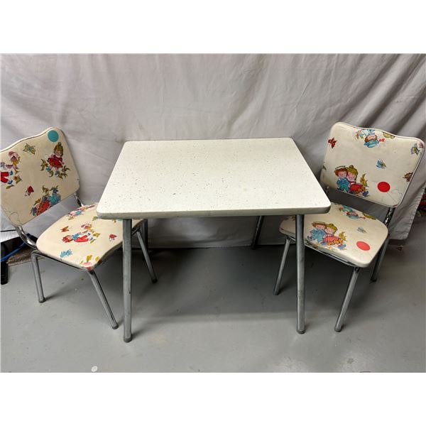 Raggedy Ann & Andy Children's Table Set