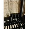 Image 4 : 2 Plastic Shelving Units