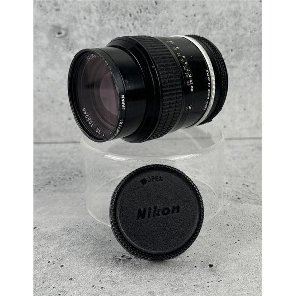 Nikon Nikkor 105mm 2.5 35mm SLR Camera Lens