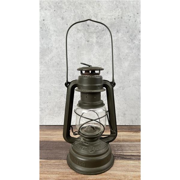 Feuerhand 276 Baby German Army Kerosene Lantern