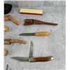 Image 5 : Collection of Hunting Fishing Knives