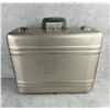 Image 2 : Halliburton Zero Centurion Elite Case