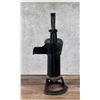 Image 4 : Columbiana Cast Iron Pitcher Pump