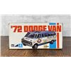 Image 6 : 1972 Dodge Van Model Kit MPC