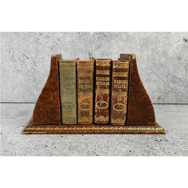 Set Of Liliput Miniature Dictionaries