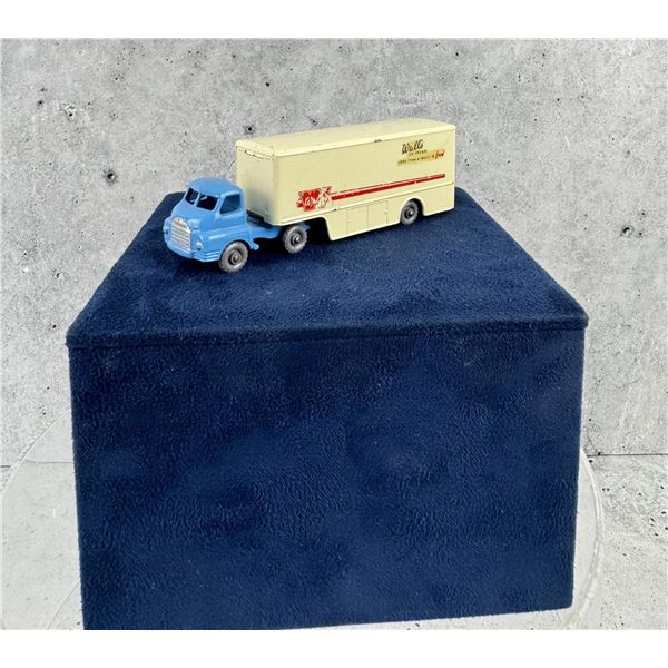 Matchbox Lesney No 2 Bedford Ice Cream Truck