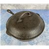 Image 4 : Chicago Foundry Hammered Cast Iron Chicken Fryer