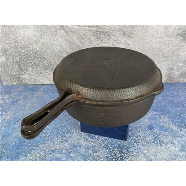 Lodge 4 in 1 Cast Iron Skillet Hinged & Hammered